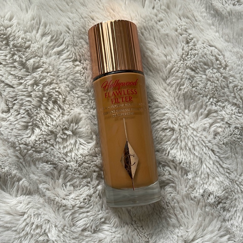 Charlotte Tilbury Hollywood Flawless Filter